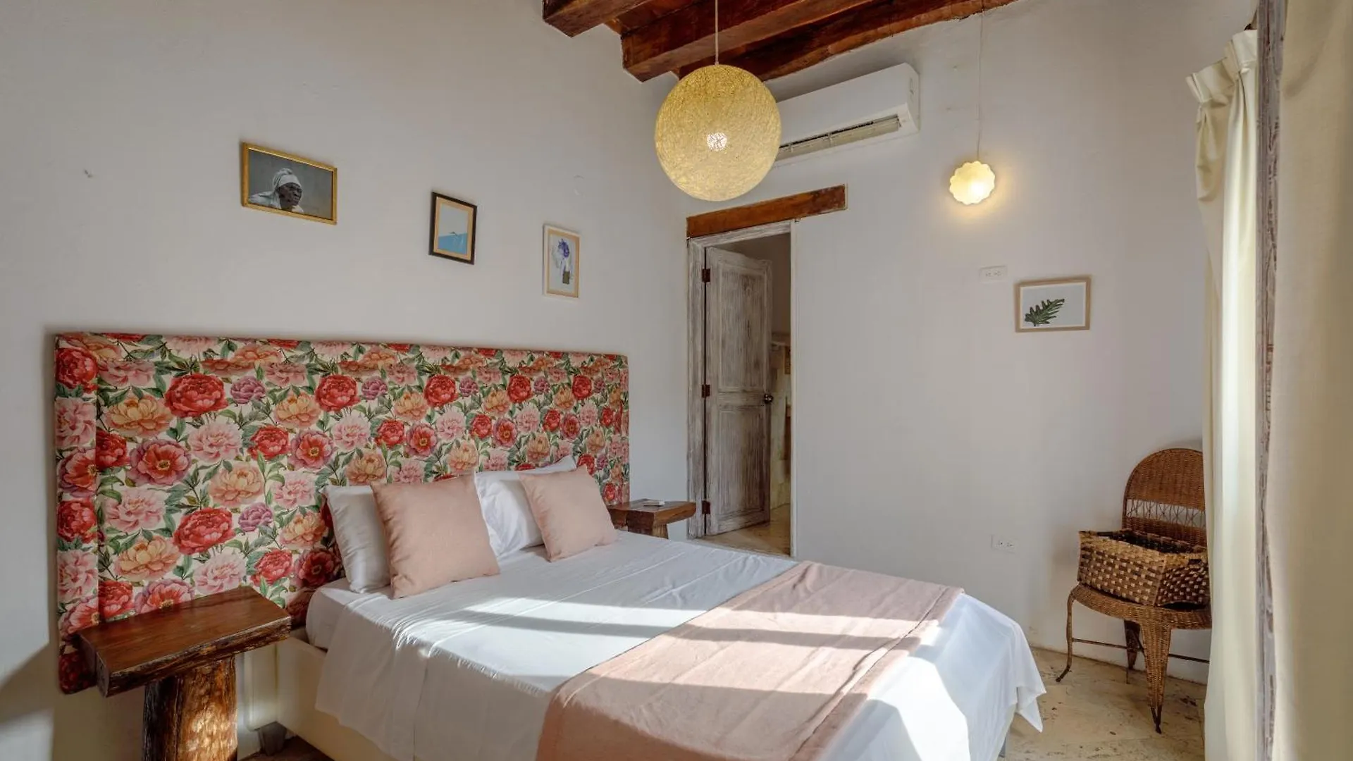 Bolola Hotel Cartagena 3*,