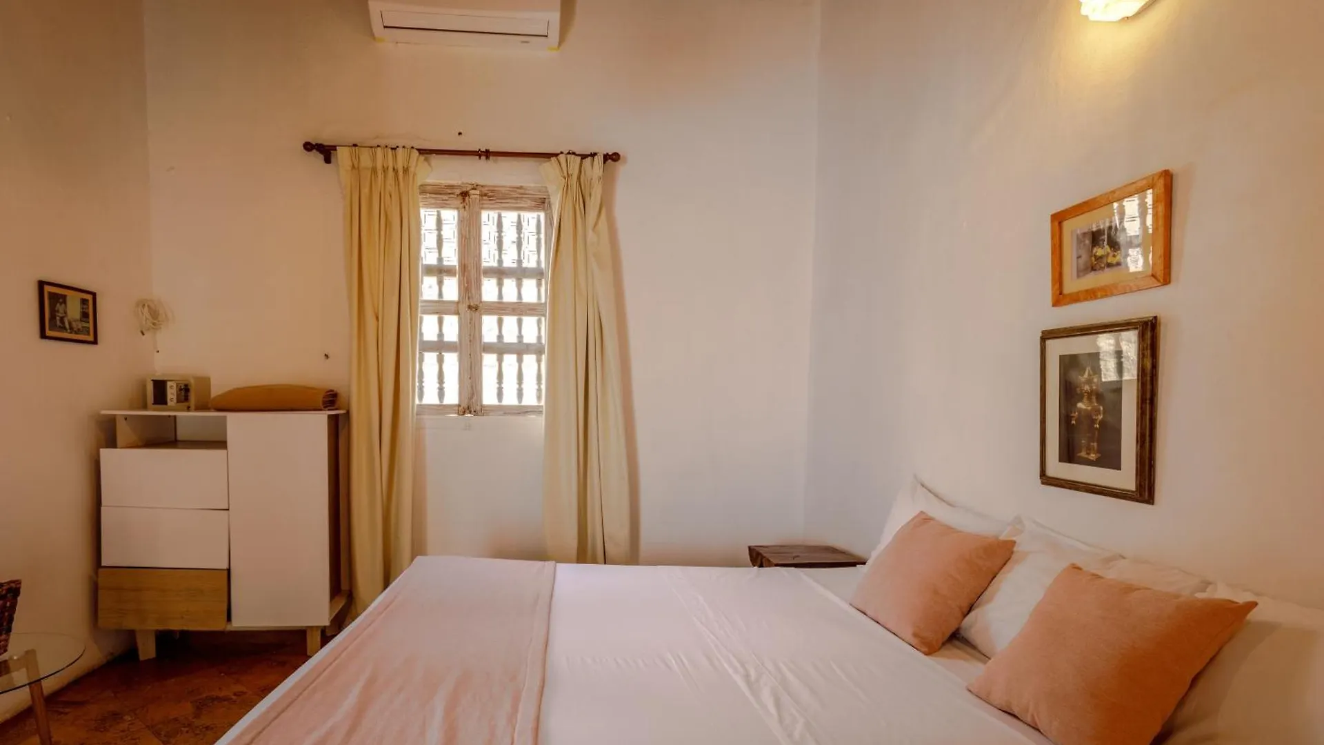 Bolola Hotel Cartagena 3*,